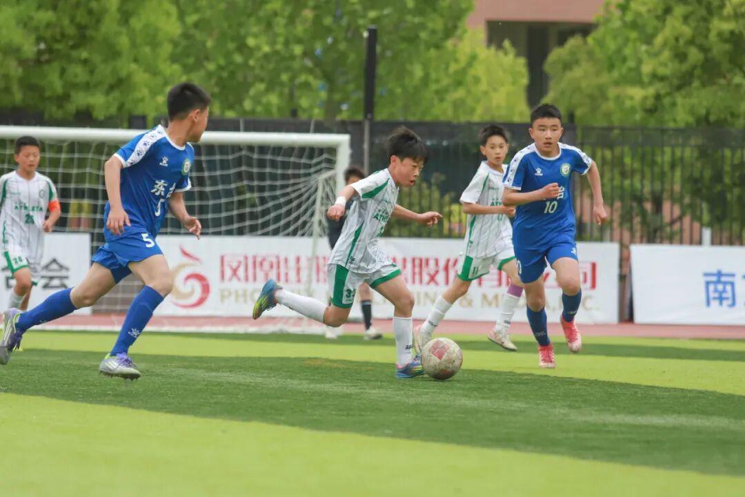 放弃 1 亿罗杰斯!阿森纳盯上世界杯新星,18 岁天才打爆巴西